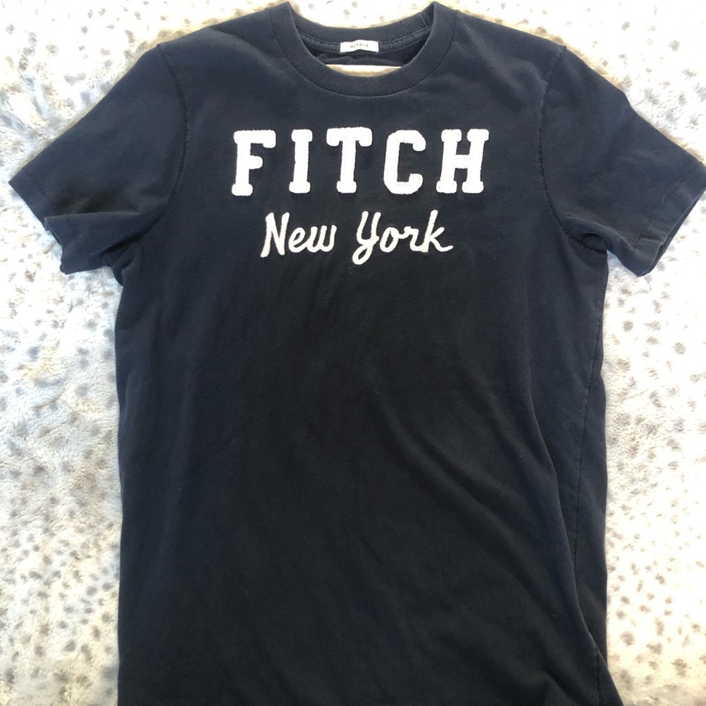 Men’s Abercrombie & Fitch Muscle Fit Tee Medium